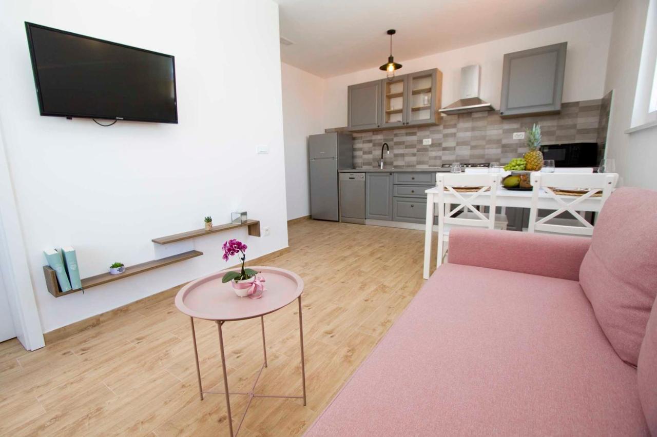 Apartmani Rustica Drasnice Εξωτερικό φωτογραφία